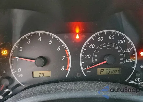 2013 Toyota Corolla Base z USA, uszkodzony, nr VIN 2T1BU4EE3DC992879